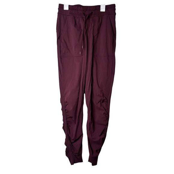 Lululemon Beyond the Studio Jogger - Picture 1 of 6